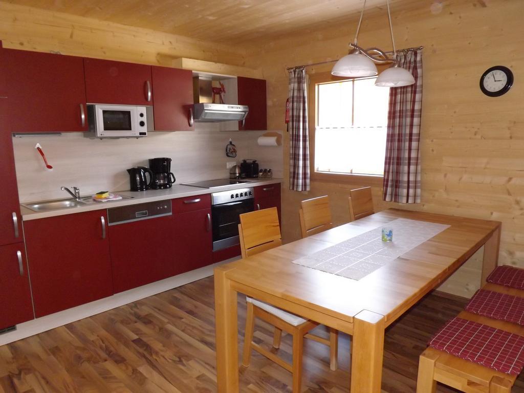 Feriendorf Am Hahnenkamm Reutte Habitación foto